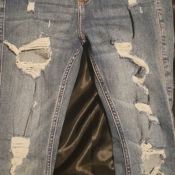 Hollister Jeans - Picture 8 of 15